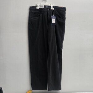 IZOD Mens Comfort Stretch Relaxed Fit Jeans Size 34